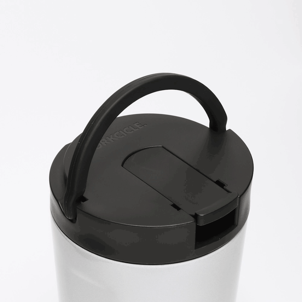 disney-kids-cup-v8 Kids_Cup_28_0906b7b6-4acf-4cb6-8c0d-d15f57c40b85.gif