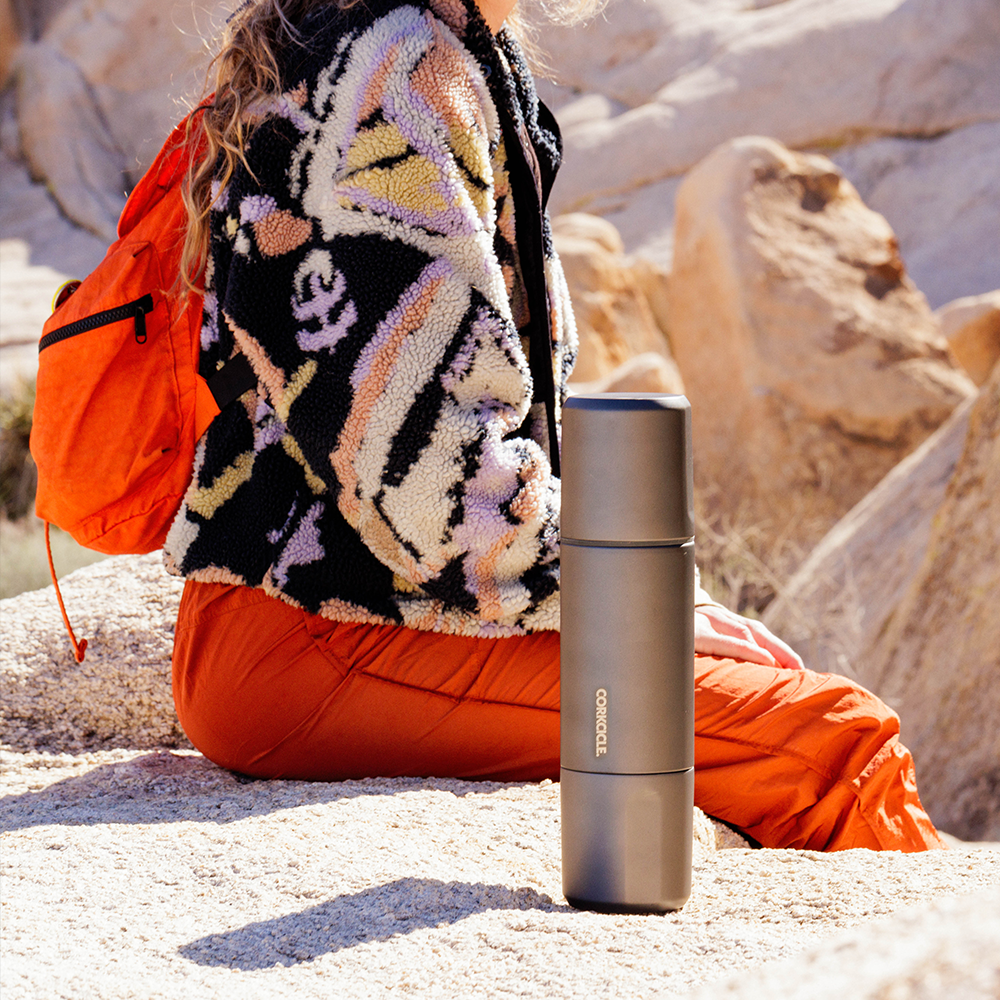 traveler-z6 Traveler_Lifestyle_2.png